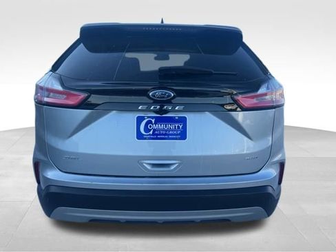 Used 2023 Ford Edge SEL image 8