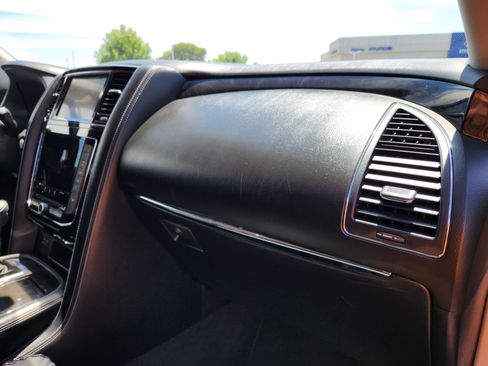 Used 2021 INFINITI QX80 Luxe AWD/4WD image 17
