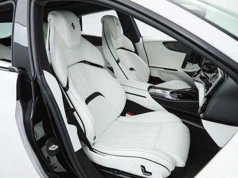 Certified 2024 Ferrari Purosangue image 43