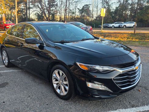Used 2021 Chevrolet Malibu LT image 5