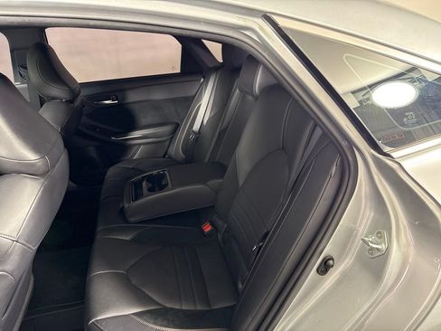 Used 2022 Toyota Avalon Touring w/ Advanced Safety Package FWD image 31