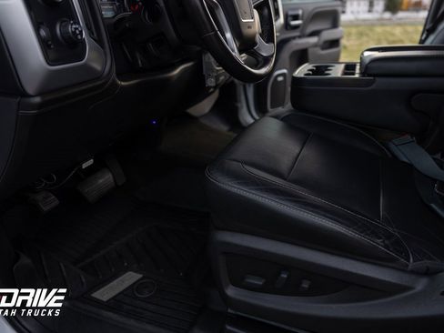 Used 2018 GMC Sierra 2500 SLT w/ Duramax Plus Package image 26