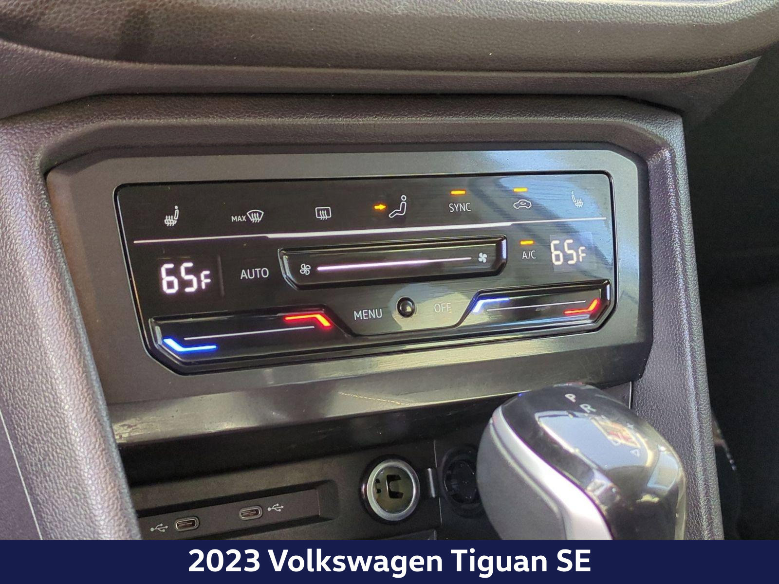 Used 2023 Volkswagen Tiguan SE FWD image 22
