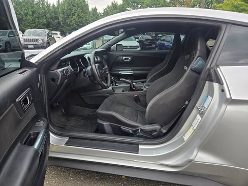 Used 2015 Ford Mustang GT w/ GT Performance Package RWD image 11