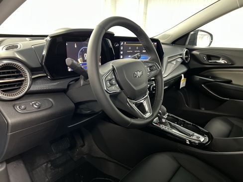 New 2026 Chevrolet Trax ACTIV w/ Driver Confidence Package image 44