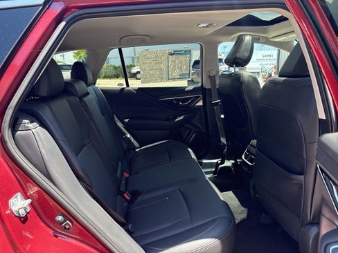 Used 2021 Subaru Outback Limited AWD/4WD image 15