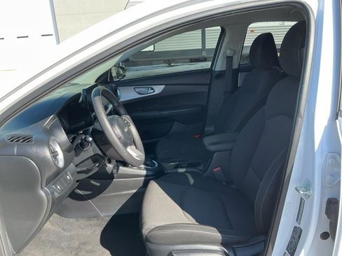 Used 2024 Kia Forte LXS image 17