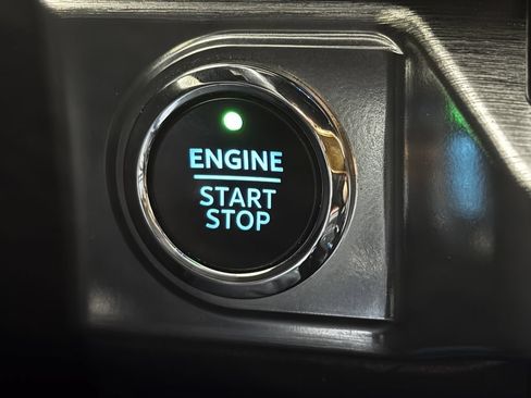 Used 2023 Ford F150 Lariat w/ Equipment Group 502A High AWD/4WD image 40