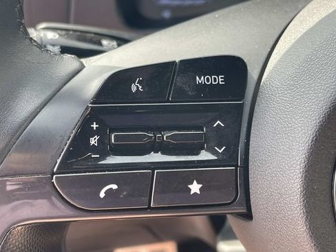 Certified 2025 Hyundai Elantra Sport FWD image 34