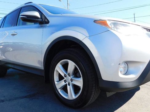 Used 2014 Toyota RAV4 XLE image 43
