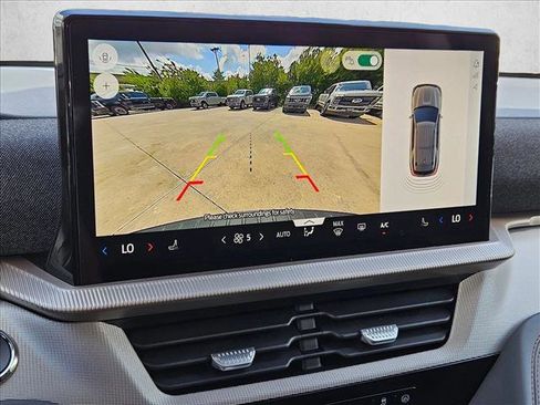 New 2026 Ford Explorer Active RWD image 13