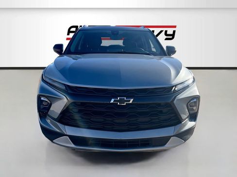 Used 2023 Chevrolet Blazer LT w/ Midnight/Sport Edition image 2