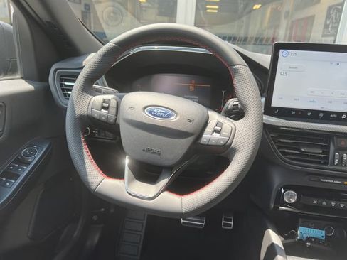 Used 2023 Ford Escape ST-Line w/ Tech Pack #1 AWD/4WD image 23
