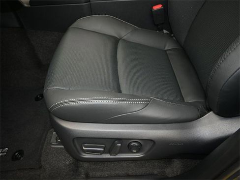 New 2025 Toyota 4Runner Limited image 11