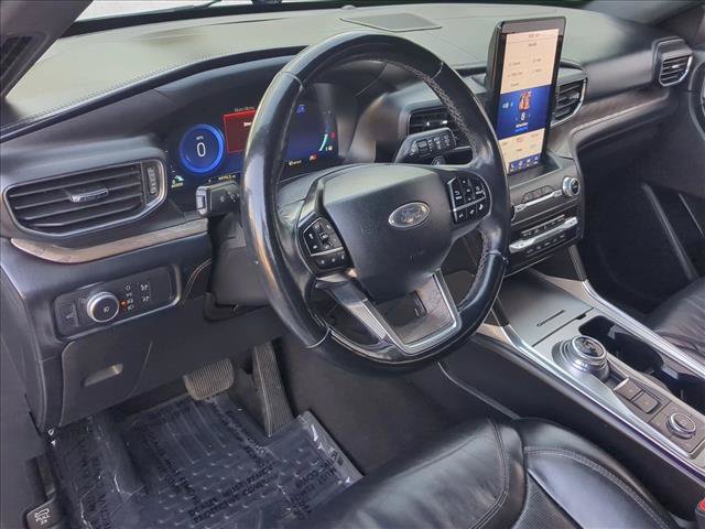 Used 2020 Ford Explorer Platinum w/ Premium Technology Package AWD/4WD image 10