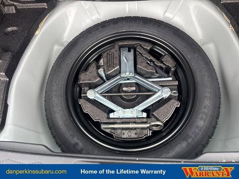 Certified 2025 Subaru Forester image 32