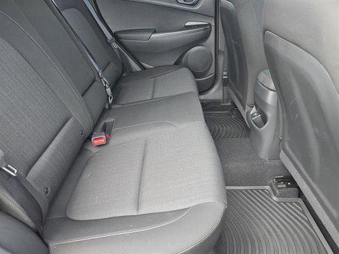 Used 2023 Hyundai Kona SEL image 12