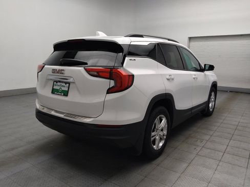 Used 2019 GMC Terrain SLE w/ Driver Convenience Package FWD image 9