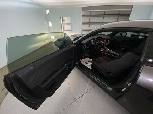 Used 2019 Dodge Challenger R/T w/ Blacktop Package RWD image 11