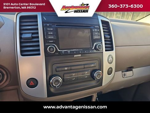 Used 2016 Nissan Frontier SV image 14