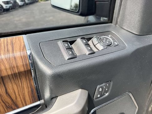 Used 2020 Ford F150 Lariat AWD/4WD image 21
