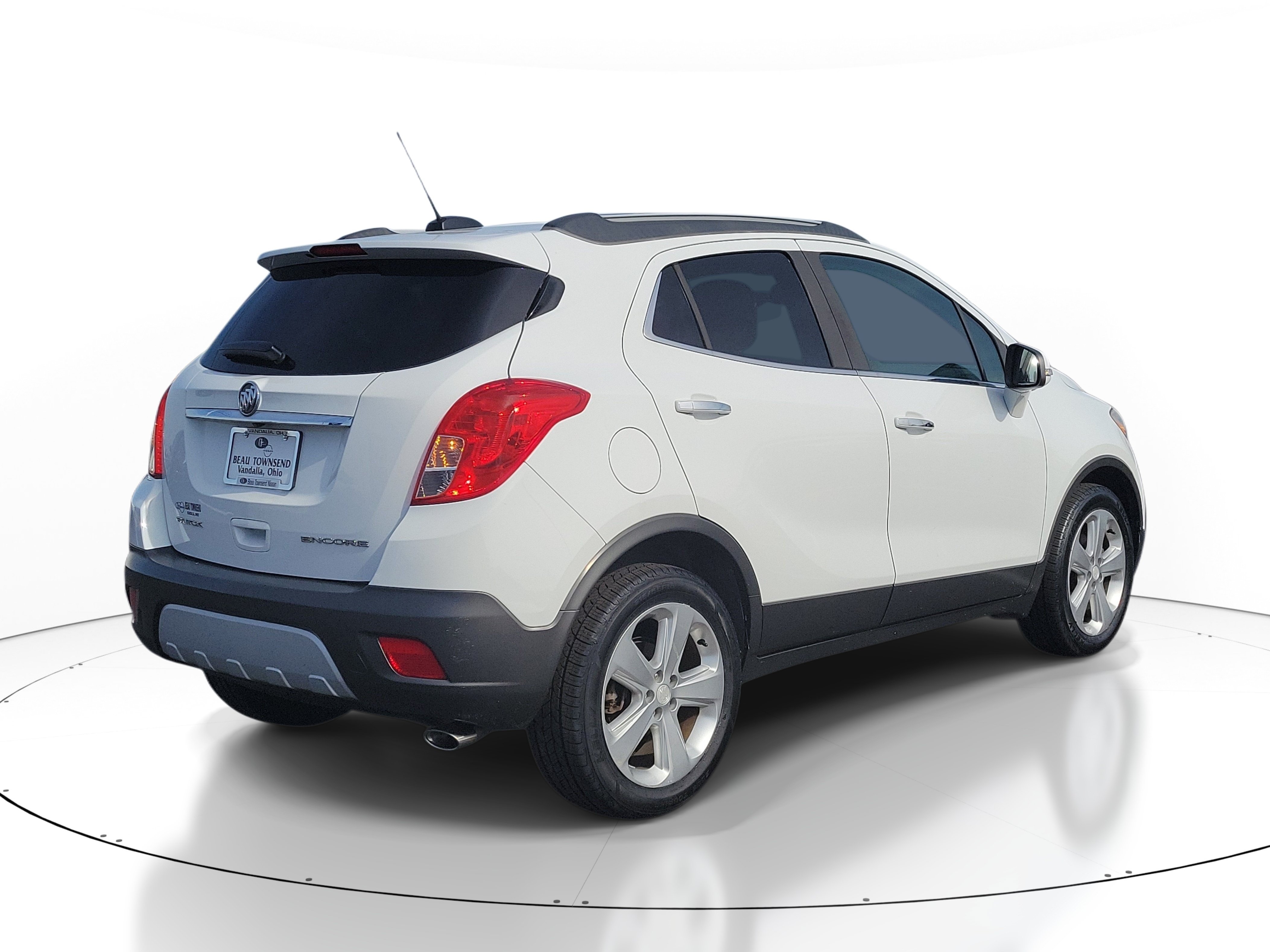 Used 2016 Buick Encore Leather FWD image 4