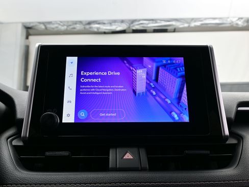 Used 2024 Toyota RAV4 LE image 18