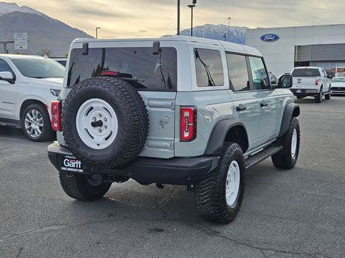 Used 2023 Ford Bronco Heritage Edition AWD/4WD image 3