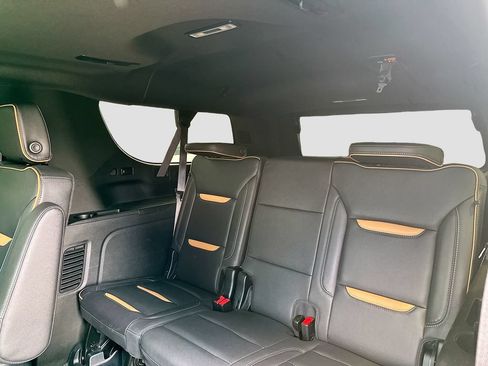 Used 2023 GMC Yukon XL AT4 AWD/4WD image 26