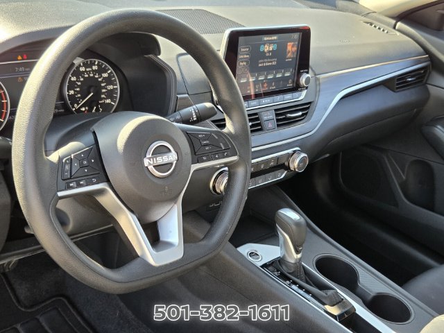 Certified 2025 Nissan Altima 2.5 SV FWD image 8