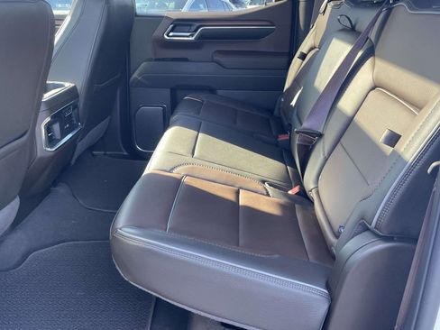 Certified 2024 GMC Sierra 1500 Denali w/ Denali Reserve Package image 5