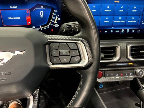 Used 2025 Ford Mustang Premium RWD image 12