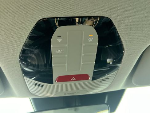 Certified 2025 Kia K4 EX FWD image 20