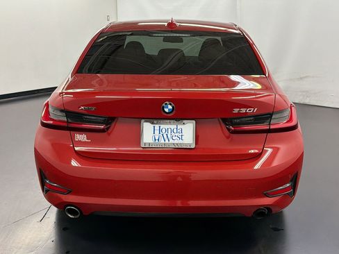 Used 2022 BMW 330i xDrive Sedan w/ Driving Assistance Package AWD/4WD image 10