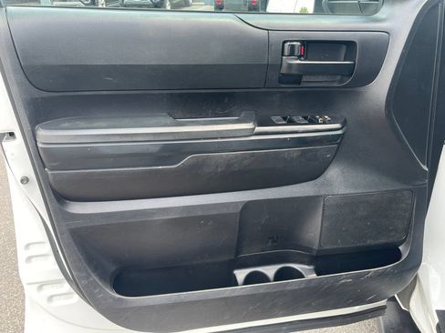 Used 2021 Toyota Tundra SR RWD image 13
