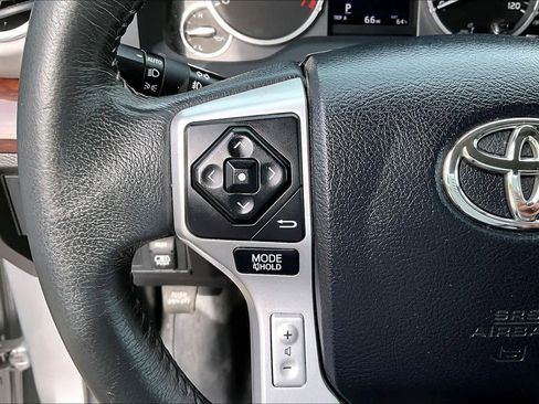 Used 2015 Toyota Tundra Limited w/ Limited Premium Package image 23