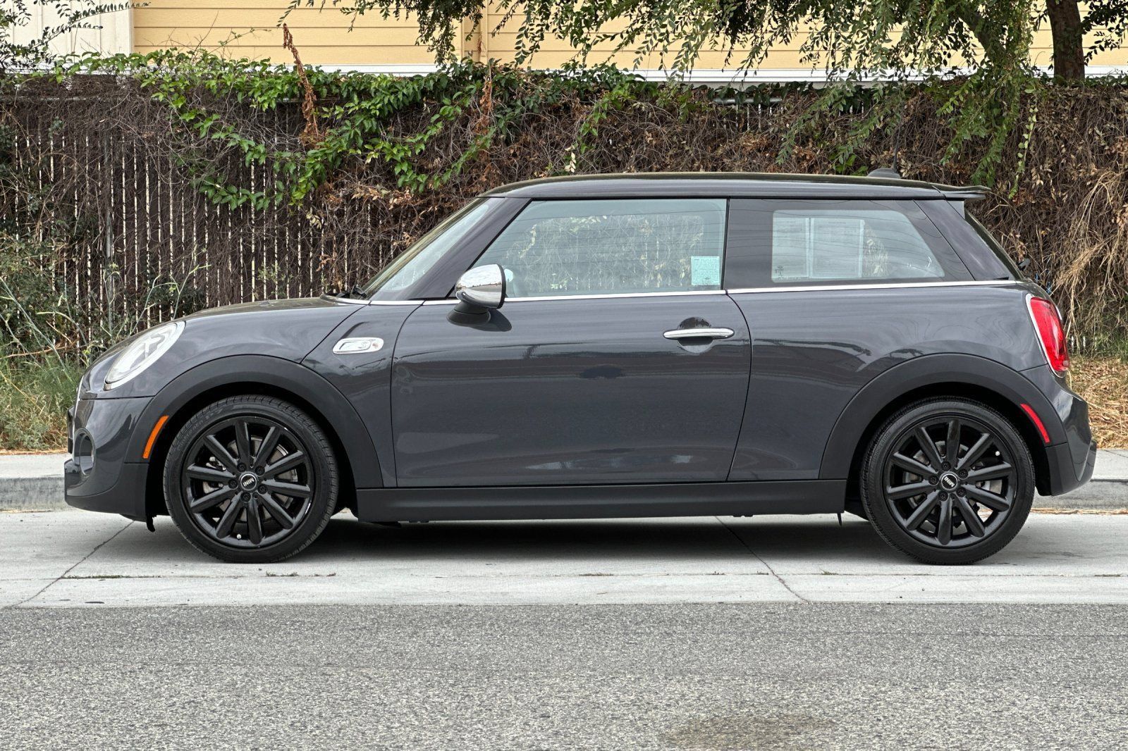 Used 2017 MINI Cooper S FWD image 7