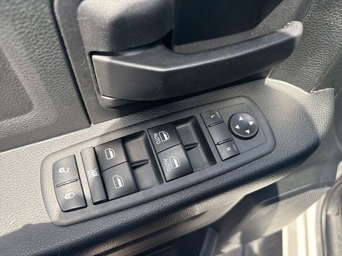 Used 2018 RAM 1500 ST w/ Protection Group AWD/4WD image 12