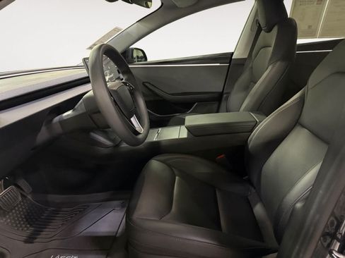 Used 2025 Tesla Model 3 Long Range RWD image 15