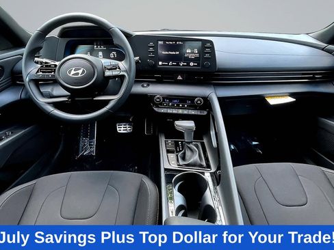 Used 2026 Hyundai Elantra SEL Sport Premium w/ Cargo Package FWD image 8