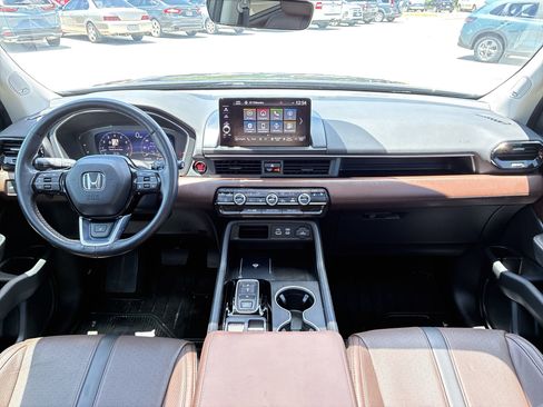 Certified 2024 Honda Pilot Elite image 16