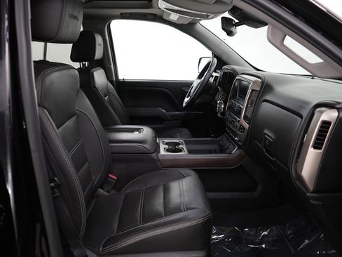 Used 2018 GMC Sierra 1500 Denali w/ Denali Ultimate Package image 11