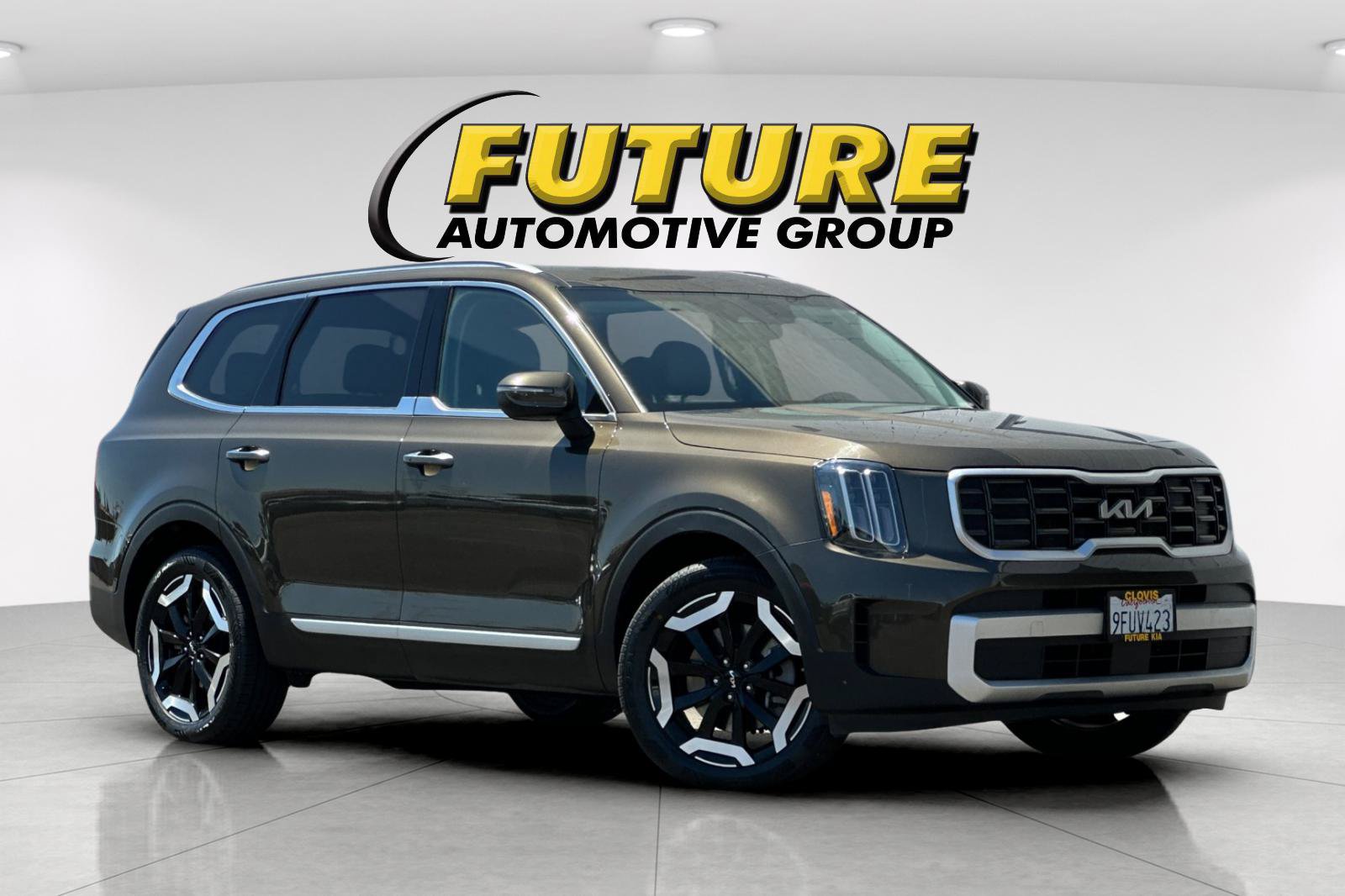 Used 2024 Kia Telluride S w/ S Sunroof Package AWD/4WD image 1