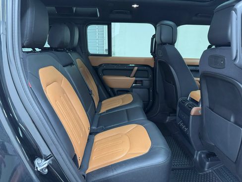 Used 2020 Land Rover Defender 110 X AWD/4WD image 15