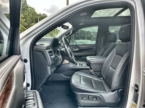 Certified 2022 Chevrolet Tahoe High Country w/ Premium Package 2 image 20