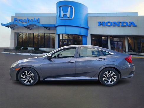 Used 2016 Honda Civic EX image 4