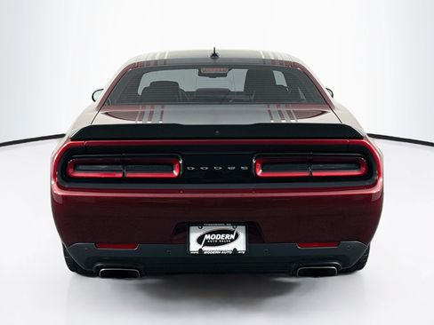 Used 2017 Dodge Challenger R/T Scat Pack RWD image 14