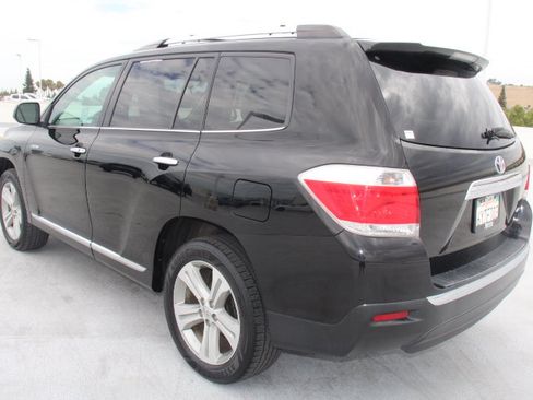 Used 2013 Toyota Highlander Limited AWD/4WD image 5