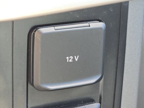 Used 2023 Ford F150 XLT w/ XTR Package AWD/4WD image 9