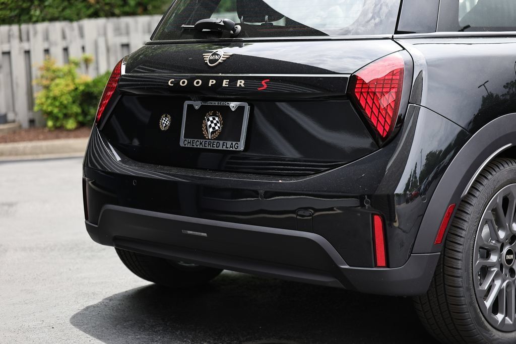 New 2026 MINI Cooper S FWD image 9